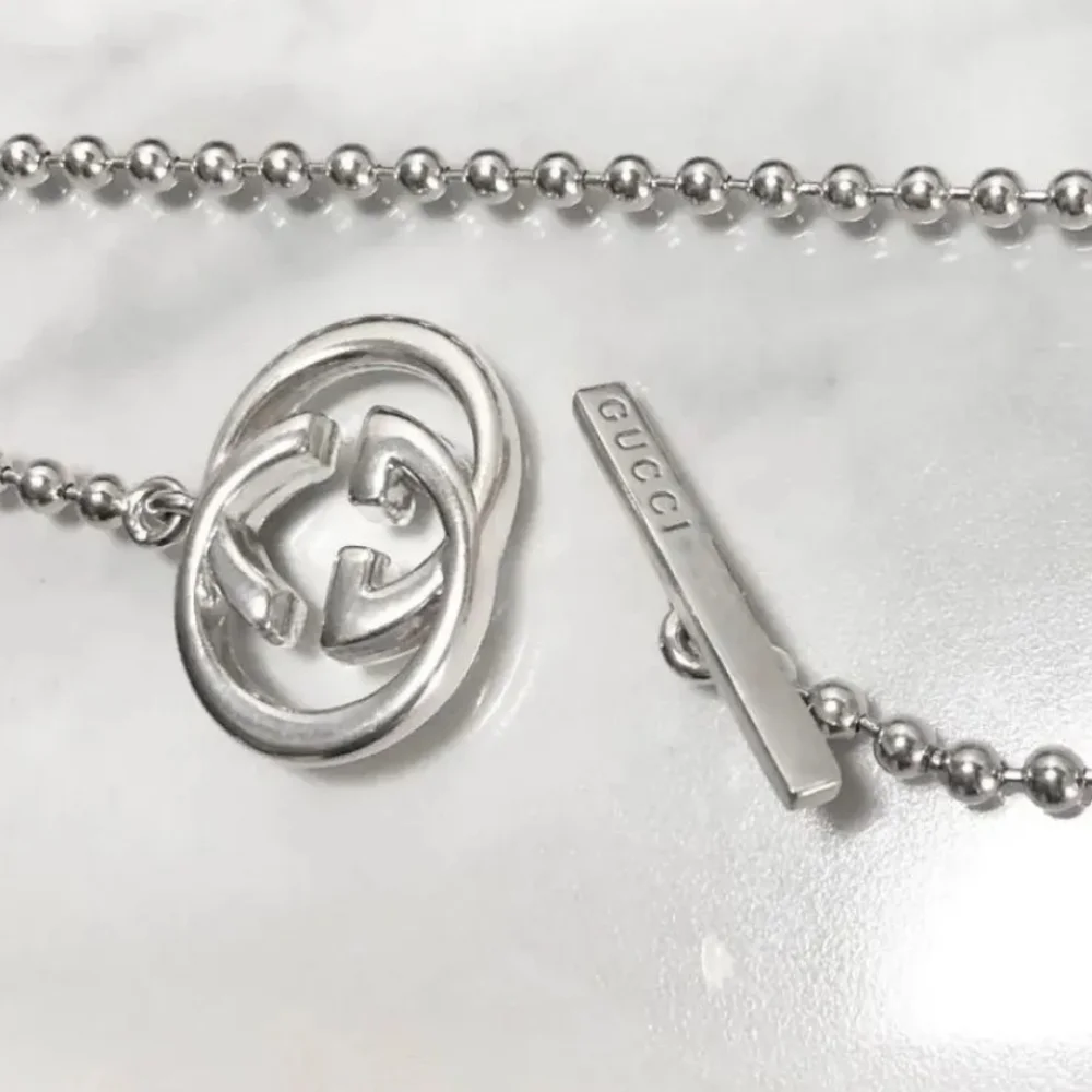 - Gucci Luxury Necklace Double G statement signature ✨️ logo!! 16 inches - Picture 4 of 4